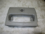 Накладка плафона освещения салона 1318856 4M51-A045B54-DV Форд Фокус 2 Хэтчбек переднего Серая - БУ