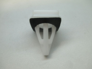 Клипса пистон 94530757 молдинга порога Шевроле Каптива C100 Эпика - 1 штука, - GM