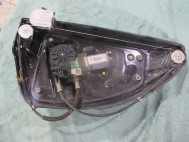 Мотор стеклоподъемника двери Ленд Ровер Фрилендер 2 задней правой LR002211 в сборе с трапецией, - БУ