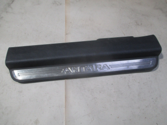 Накладка порога переднего внутренняя левая 96630458 96836037 4810149 Опель Антара RO7, ОА1, - БУ