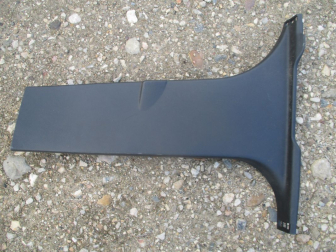 Облицовка стойки средней нижняя правая 4M51A243W06AD 98ABA243W06 Форд Фокус 2, - БУ