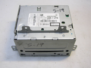 Магнитола Шевроле Авео Т300 Круз - штатная CD 22870782 322963 U2K UYE - без панели управления, - БУ