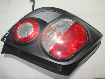Фонарь задний левый Шевроле Авео Т300 Хэтчбек 95470356 96831066 96830987 - L082 - БУ