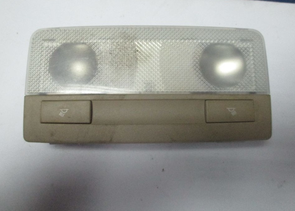 Плафон освещения салона 22774329 Шевроле Авео T300 Круз Опель Астра J ...