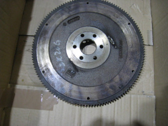 Маховик двигателя с МКПП 96184979 Авео с F14S3 Ланос Нексия с A15SMS Реззо с F18S2, - БУ-3