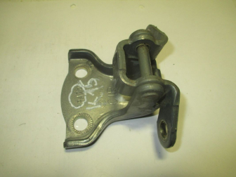 Петля двери задней левой или правой верхняя или нижняя 96623964, 4804459 Каптива, Антара, - БУ