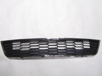 Решетка радиатора Шевроле Авео Т300 верхняя 96694759 Седан, Х/Б с хромом - NSP