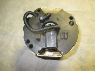 Бензонасос 13507609 MM037 Шевроле Авео Т300 Круз - нижняя часть модуля с насосом, - БУ