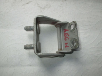 Петля крышки багажника левая или правая 93541126 96540877 Шевроле Авео Хэтчбек 3 - 5-ти дверный - БУ