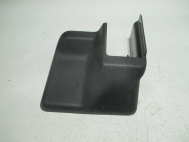 Заглушка крепежа сидений передних передняя левая наружняя LR002087 6H52618D11ABW LH Фрилендер 2 - БУ