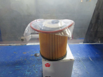 Фильтр масляный 1343102 катридж 1124160, 1152049, 1213177 Форд Мондео 3-4 Мазда 6, -SAKURA Automotiv