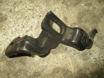 Кронштейн двигателя 55568460 985005636 Шевроле Авео Т300 Круз Опель Астра J Мерива, - БУ