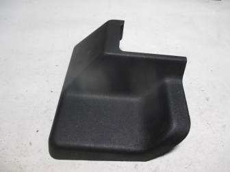 Заглушка крепежа сидений передних переднее правое внутренняя LR002089 6H52618D12ABW Фрилендер 2 - БУ