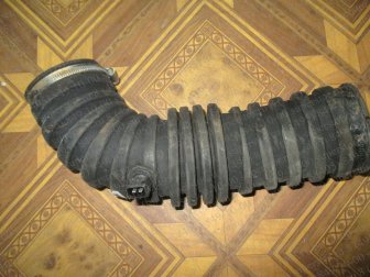 Патрубок резонатора воздушного фильтра Шевроле Лачетти 1,8 литра 96425645, - БУ