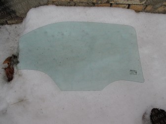 Стекло двери Шевроле Кобальт задней правой 94732161, - GM