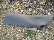 Облицовка стойки задней нижняя левая 98ABA31017ASW Форд Фокус 1 с 1998 по 2001г Черная, - БУ