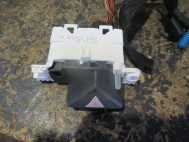 Кнопка аварийной сигнализации Форд Фокус 1 98AG13A350ВВ 1062608 1067076 1112004 , - БУ