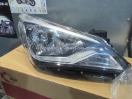 Фара правая 921024L600  Хендай Солярис с 07.2014 года с электрокорректором, - NSP