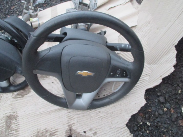 Рулевое колесо Шевроле Круз - Заглушка блока левого управления : купить ...