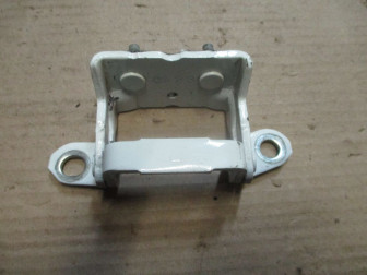 Петля крышки багажника 90400ED00A Ниссан Тиида С11 левая или правая Хэтчбек 07-14г , - БУ