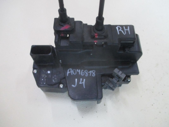 Замок двери передней правой 95276541 94551317 RH-A046818-J4 Шевроле Каптива C100, - БУ