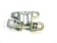 Петля двери задней правой верхняя и нижняя 95493874 Chevrolet Aveo T300 Седан и Х/Б - Серая - БУ