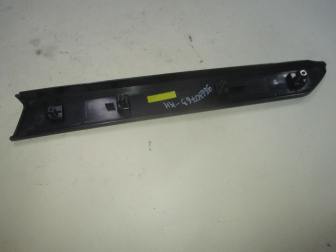 Накладка обшивки двери передней правой 96630763RH Шевроле Каптива декоративная - Черная, - БУ