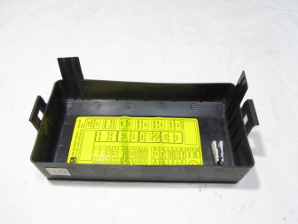 Крышка блока предохранителей верхняя 96621163, 96474601 Шевроле Авео Т200-250 - БУ