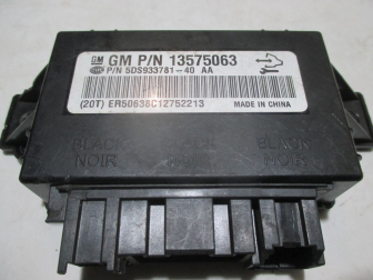 Блок управления подогревом переднего сидения 13575063 5DS933781-40-AA Шевроле Круз Орландо, - БУ