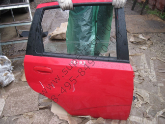 Дверь задняя Шевроле Авео Хэтчбек Т200 правая 96585393 - БУ в СБОРЕ Красная CK-93 электр