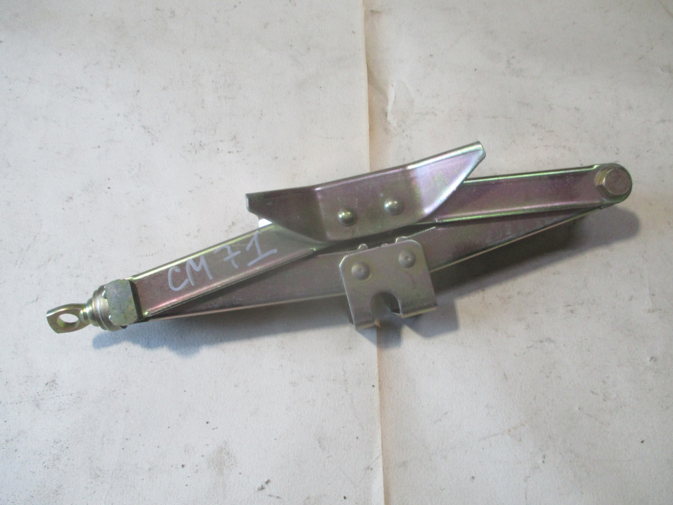 Домкрат 95902916 96427363 96954039 Дэу Матиз Шевроле Спарк M200 ...