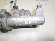 Цилиндр тормозной Главный 310048 98AB2B195AG YS4Z2004BA YS4Z2004BA Форд Фокус 1 USA S-41 , - БУ