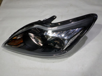 Фара левая Форд Фокус 2 с 2008 года 1679661, 1754446, 1568273 42115111 - Черная - 5 pin, - Atek