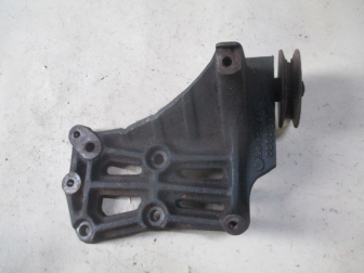 Кронштейн компрессора кондиционера 96353012 9635264 0S028A18 Шевроле Ланос T100 A15SMS , - БУ