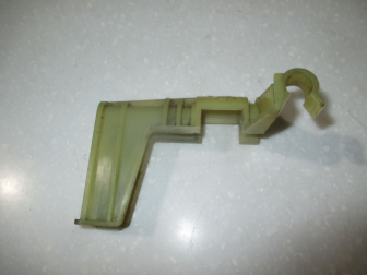 Кронштейн крепления топливной трубки 17530CA000 Ниссан Мурано Z50 с 04 по 08г - N13, - БУ