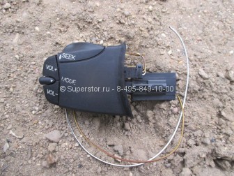 Переключатель рулевого колеса 1062231 1105527 1346664 Форд Фокус 1  управление магнитолой, - БУ