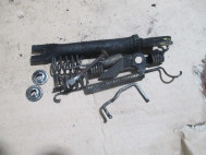 Ремкомплект колодок задних 90199720 Пружины левая сторона 96328264 Шевроле Реззо Дэу Такума, - БУ