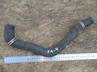 Шланг радиатора верхний 1809764 8V218B274AH Форд Фиеста Mk6 с 2008 по 2017г, B-MAX с 2012, - БУ