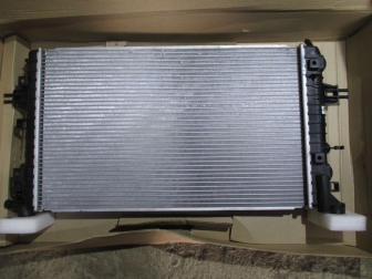 Радиатор охлаждения 1300265 13145210 Опель Астра H с АК и МК с конд и без 1,2-1,8 литра, - Delphi