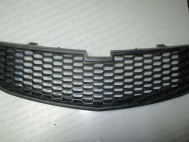 Решетка радиатора нижняя Chevrolet Spark M300 95961865, 95961848 - без хрома, - General Motors