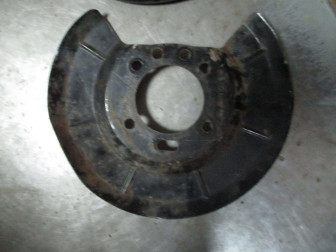 Щиток тормоза заднего Форд Фокус 2 правый 1223684, 1233491, 3M512K317AC Volvo Mazda, - БУ