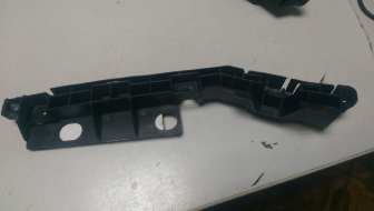 Кронштейн бампера переднего левый верхний 96865741 20918965 96800771 Опель Антара с 07 по 15г, - GM