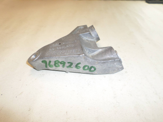 Кронштейн генератора 96490467 96892600 96426046 Шевроле Авео F16D4, 1,4- 1,6л 16V - тип B, - БУ