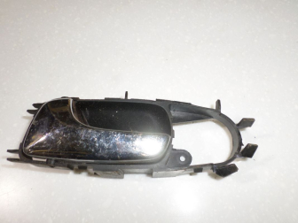 Ручка двери внутренняя левая сторона 96548037 96548094 Шевроле Лачетти Х/Б Унив - ХРОМ - Голая - БУ