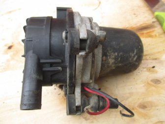 Насос воздушный Фокус 1 системы рециркуляции отработ газ 3S419A486AA 2,0л 16V Duratec HE, - БУ