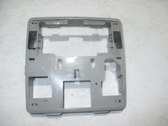 Корпус плафона освещения салона 95027367 96946851 Шевроле Круз передний, - БУ