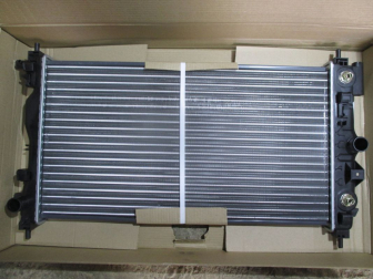 Радиатор охлаждения 13267667 Круз Орландо Астра J с АКПП 1,6-1,8л и 2.0 дизель - Termal