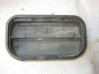 Клапан вентиляции кузова YF1A54280B62AD Форд Фокус 2 Фиеста Mk6 в заднем крыле - БУ