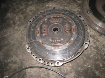 Сцепление Форд Фиеста 2008г с Duratec 1,6 литра - Комплект 1716731 - Без муфты , - БУ