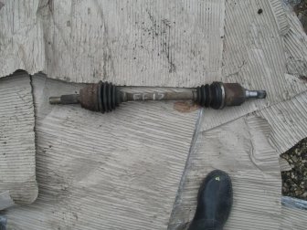 Привод Форд Фиеста левый с АКПП 1520669, 1804601 до 2008 года в сборе, -  БУ